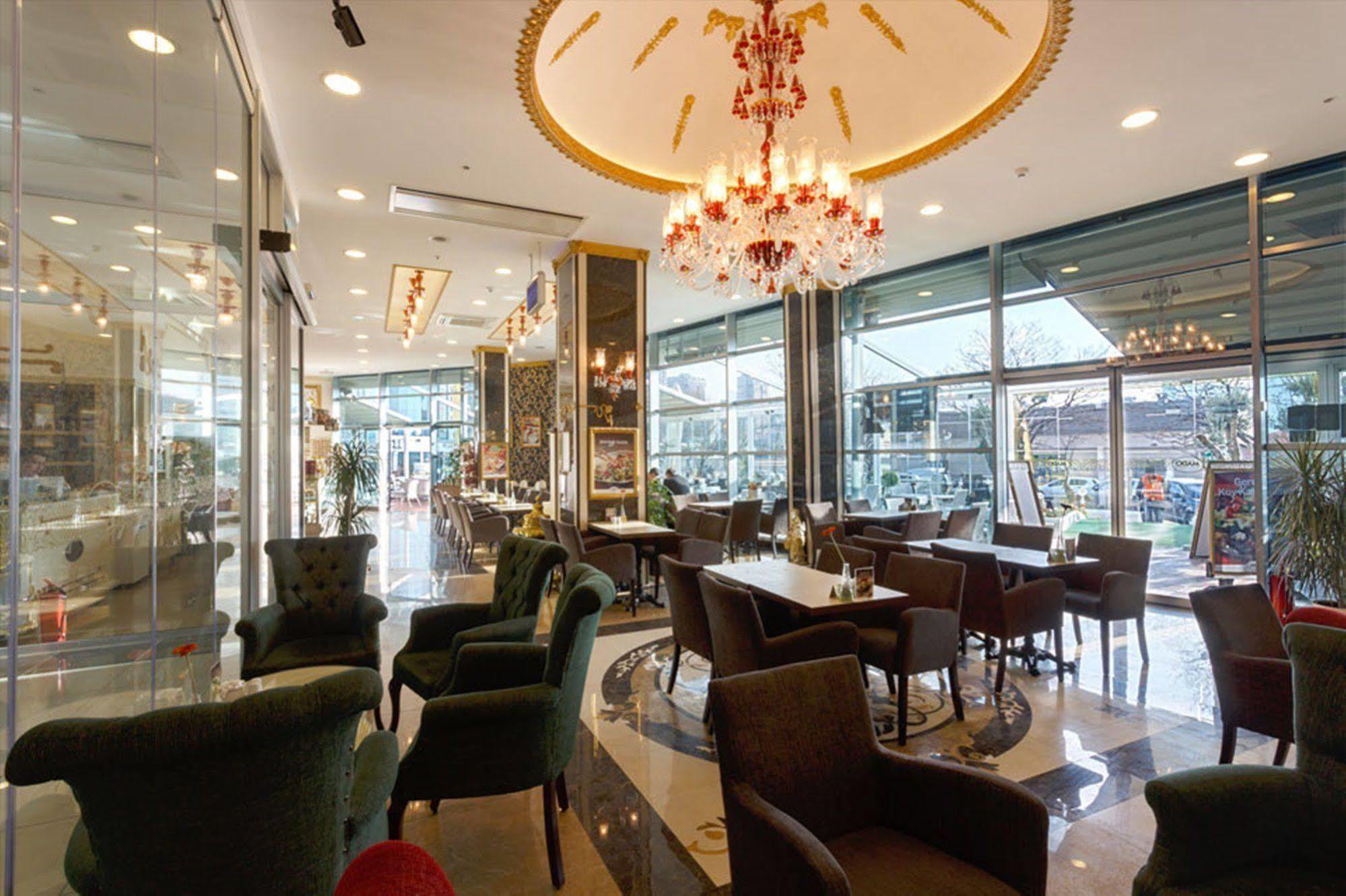 Flora Suites Atasehir Provincia di Provincia di Istanbul Esterno foto
